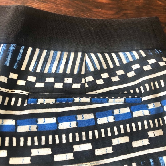 J. Crew Shorts Tuxedo Style Shorts with Geometric Print Size 2 - Picture 5 of 7